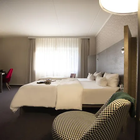 Отель Pentahotel