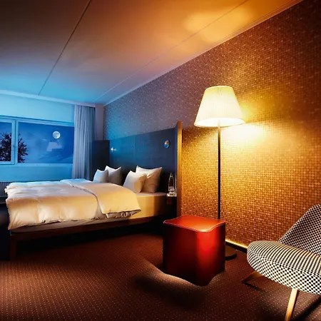 Pentahotel فندق