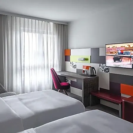 Pentahotel 4*