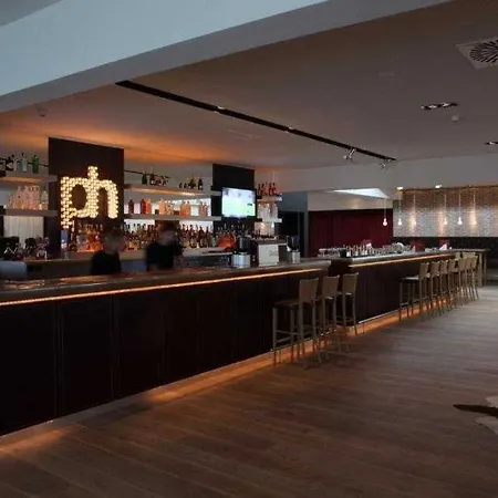 Hotel Pentahotel 4*
