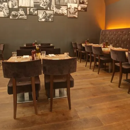 Pentahotel Отель 4*