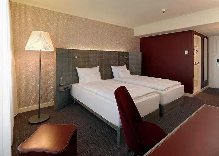 Pentahotel 4*